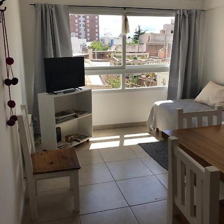 Dto Nuevo Barrio Universitario II , Wifi Y Cochera-Check In Express-Pet Friendly Bahía Blanca Exteriér fotografie